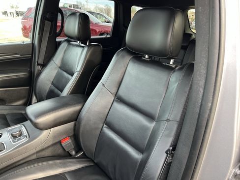 Used 2021 Jeep Grand Cherokee Limited image 29