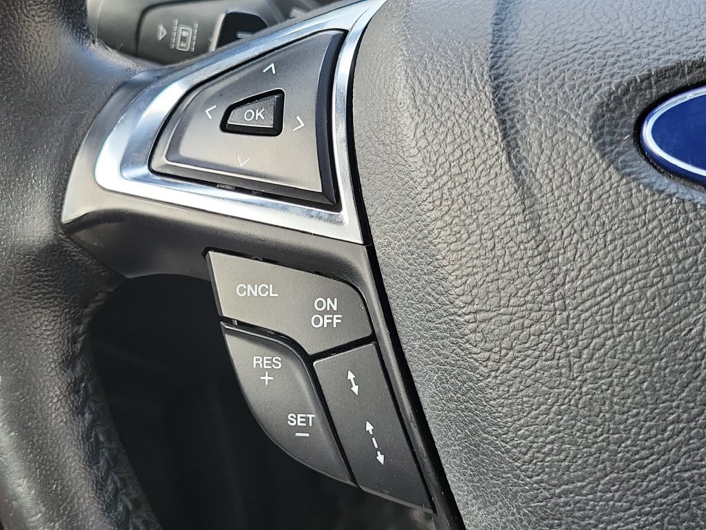 Used 2019 Ford Fusion Titanium AWD/4WD image 29