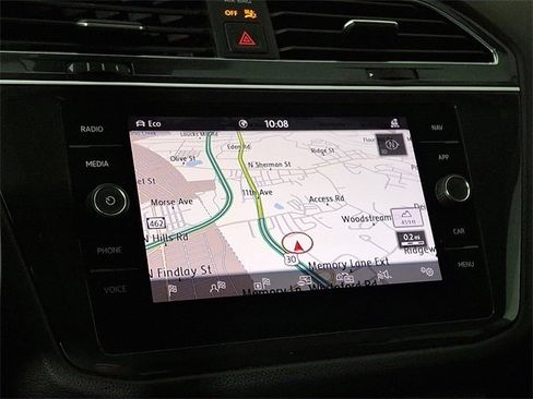 Used 2020 Volkswagen Tiguan SEL w/ 3rd Row Seat Package image 3