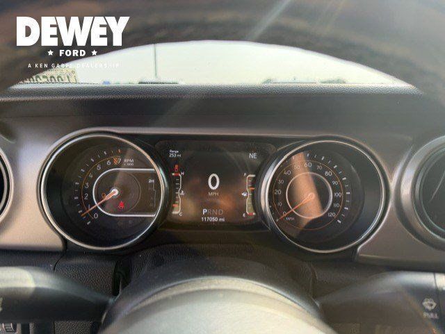 Used 2020 Jeep Gladiator Sport w/ Quick Order Package 24S AWD/4WD image 14
