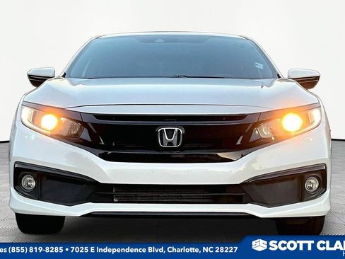 Used 2021 Honda Civic Sport image 2
