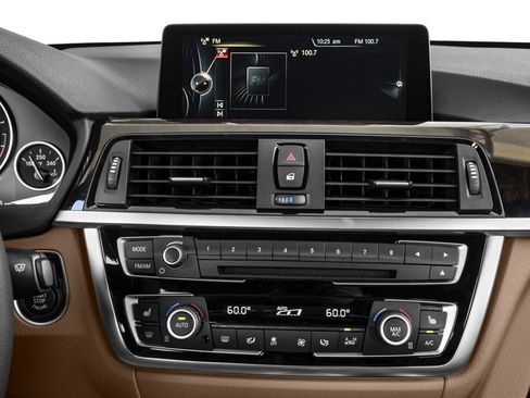 Used 2016 BMW 428i Gran Coupe xDrive image 10