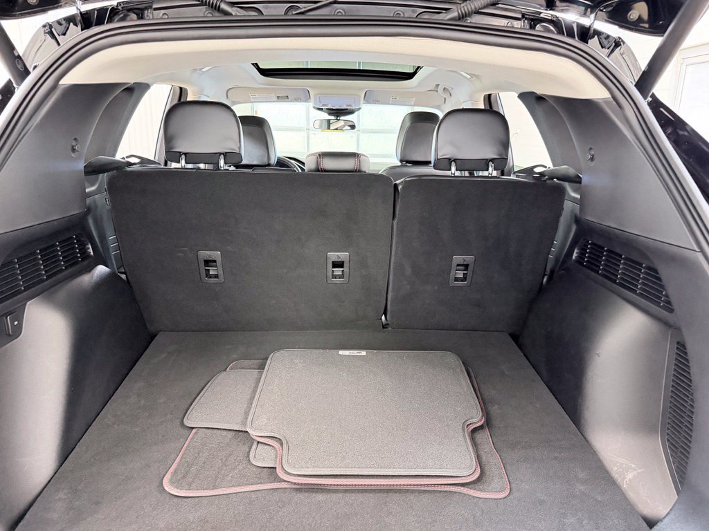 Used 2022 Ford Escape SEL w/ SEL Stealth AWD Package image 30