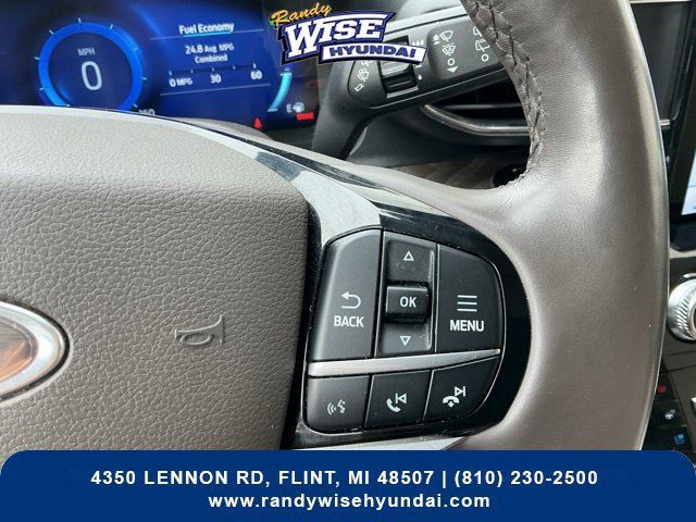 Used 2022 Ford Explorer Platinum AWD/4WD image 20