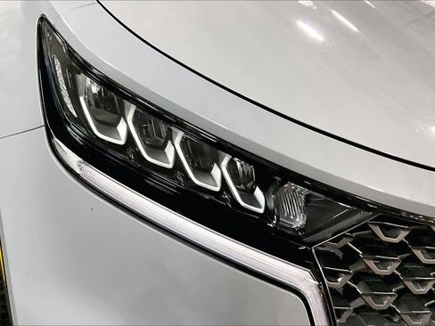 Used 2022 Kia Sorento S image 27
