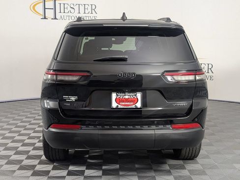 Used 2023 Jeep Grand Cherokee L Limited w/ Black Appearance Package RWD image 6