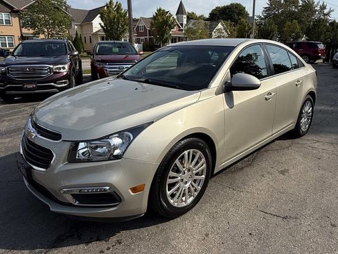 Used 2016 Chevrolet Cruze Eco image 3