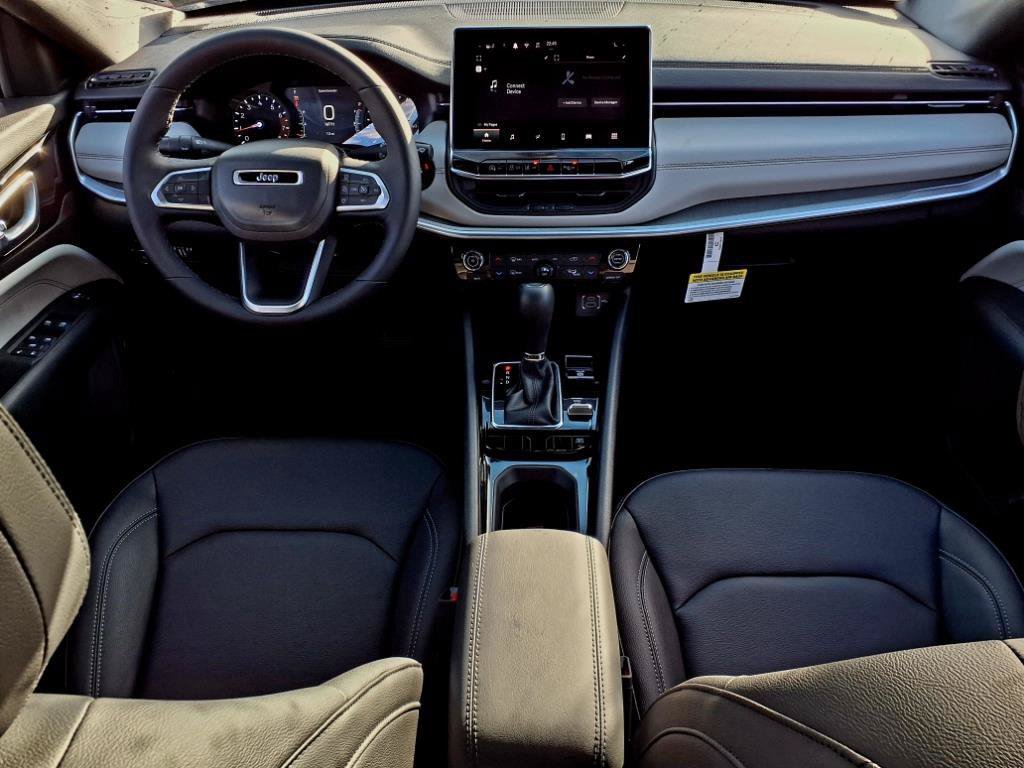 New 2025 Jeep Compass Limited AWD/4WD image 6