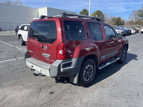 Used 2015 Nissan Xterra PRO-4X w/ Pro-4x Leather Package image 10