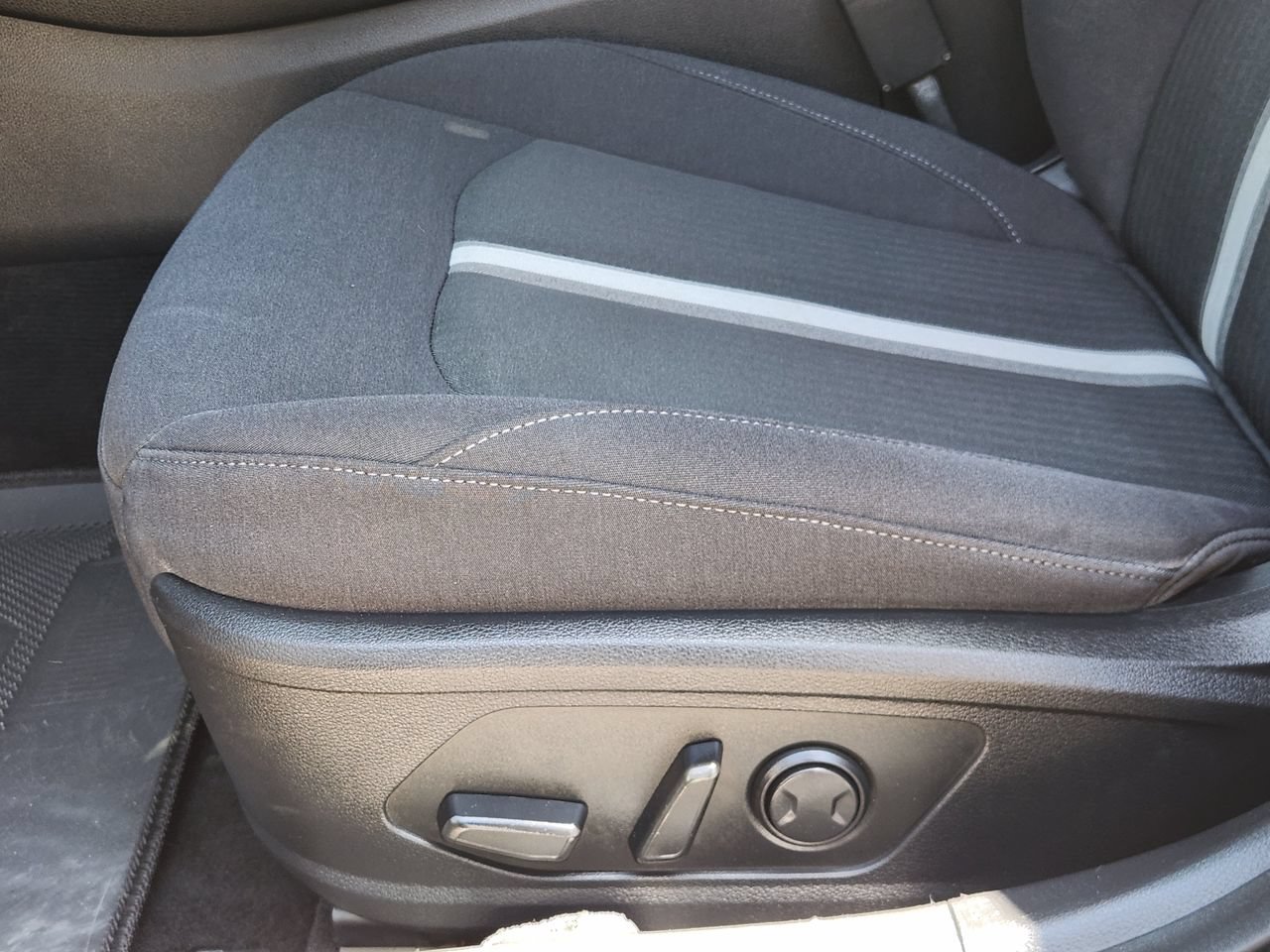 Used 2023 Hyundai Sonata SEL w/ Cargo Package FWD image 24
