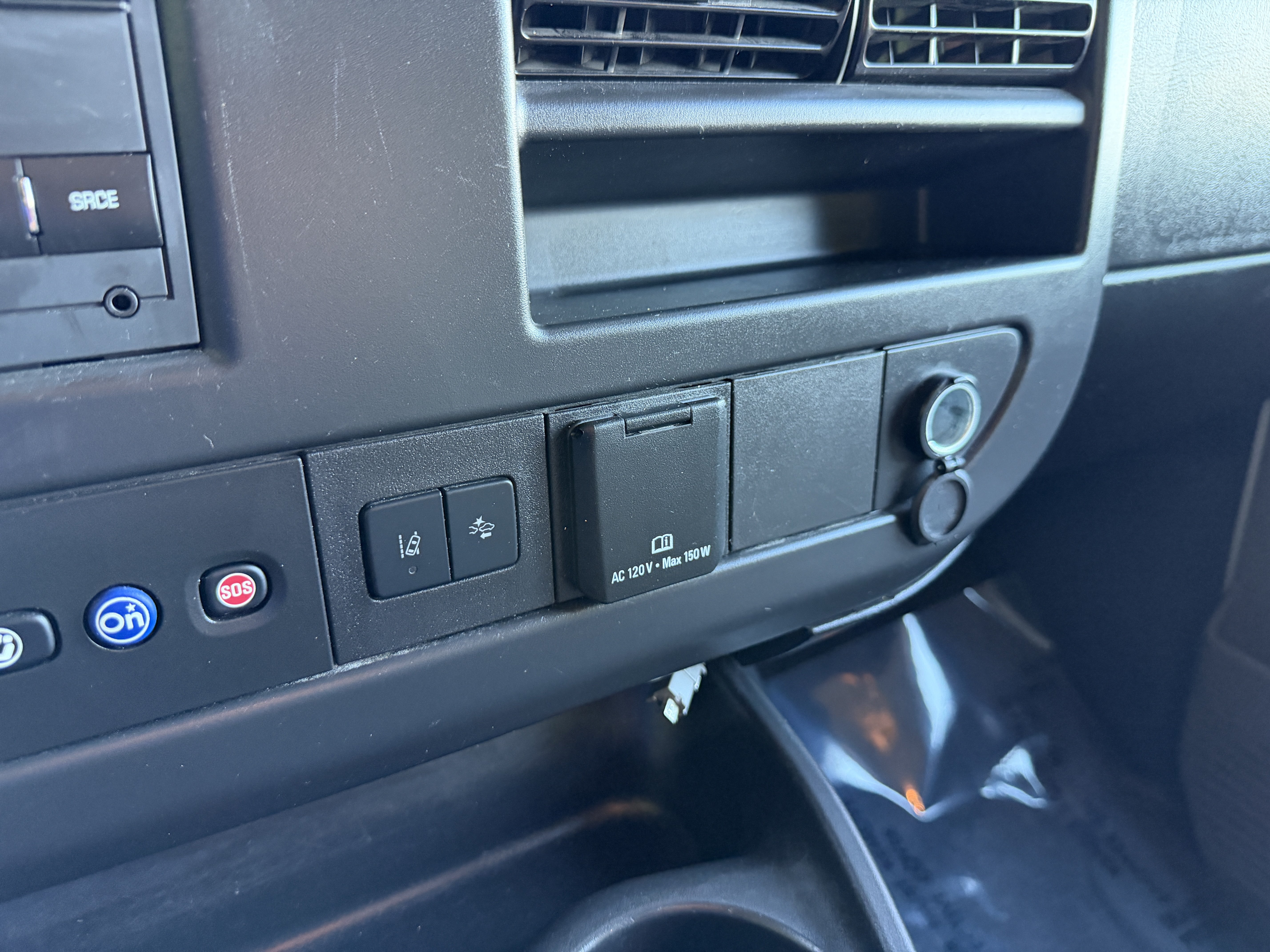 Used 2025 GMC Savana 3500 LT w/ LT Preferred Equipment Group RWD image 19
