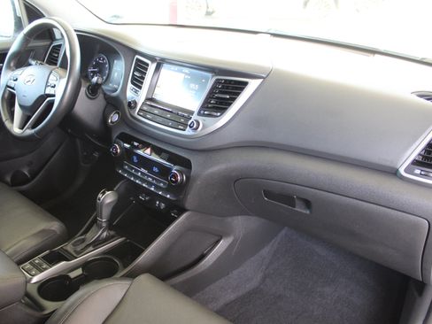 Used 2018 Hyundai Tucson Limited w/ Ultimate Package 02 AWD/4WD image 18