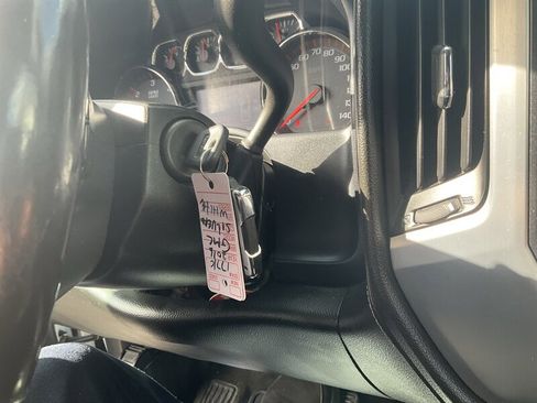 Used 2016 GMC Sierra 1500 SLE w/ SLE Value Package image 25