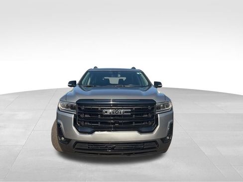 Certified 2023 GMC Acadia SLT w/ Elevation Edition AWD/4WD image 8