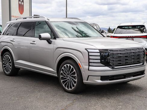 New 2026 Hyundai Palisade Calligraphy FWD image 3