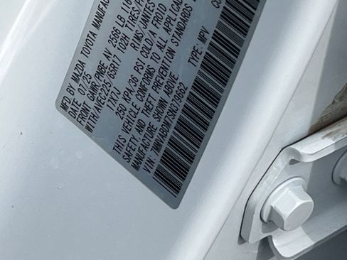 Used 2025 MAZDA CX-50 AWD 2.5 S w/ Premium Package image 31