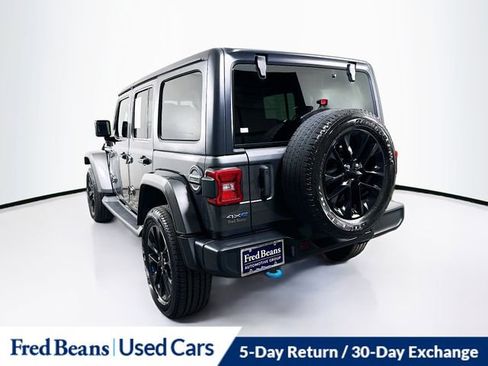 Used 2023 Jeep Wrangler Unlimited Sahara w/ Cold Weather Group image 5