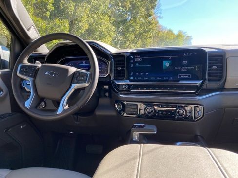 Used 2024 Chevrolet Silverado 1500 RST w/ Convenience Package II image 28