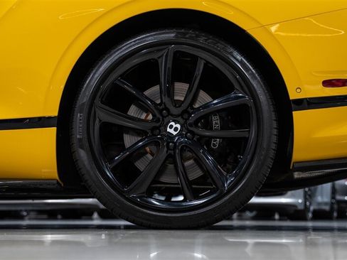 Used 2020 Bentley Continental GT V8 AWD/4WD image 13