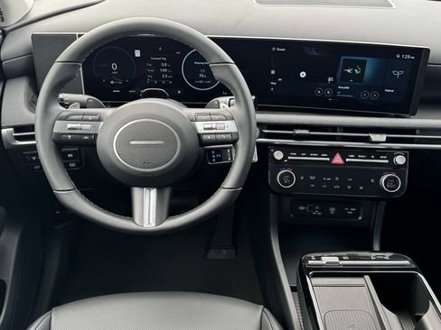 New 2025 Hyundai Tucson SEL image 17