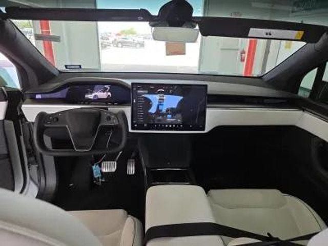 Used 2022 Tesla Model X Plaid AWD/4WD image 5