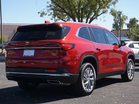 New 2025 Buick Enclave Preferred image 3