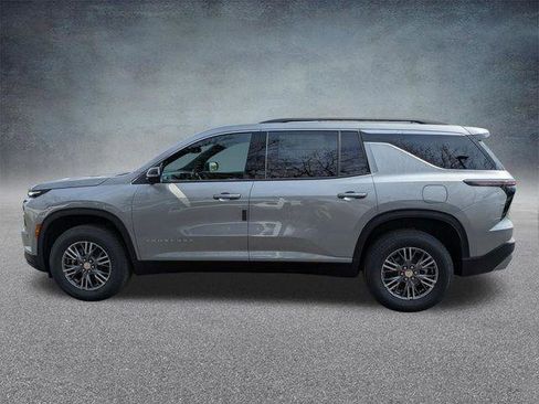 New 2026 Chevrolet Traverse LT image 7