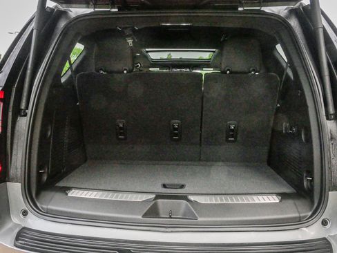 Used 2026 GMC Yukon Denali w/ Sun & Power Step Package AWD/4WD image 33