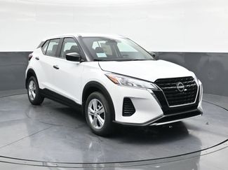 Certified 2025 Nissan Kicks Play S FWD video 2