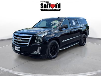 Used 2016 Cadillac Escalade ESV Luxury