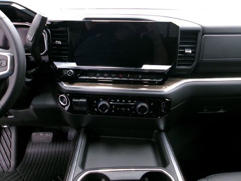 New 2026 Chevrolet Silverado 3500 LT w/ Trail Boss Package image 11