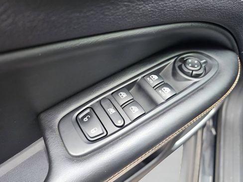 Used 2018 Jeep Compass Latitude image 26