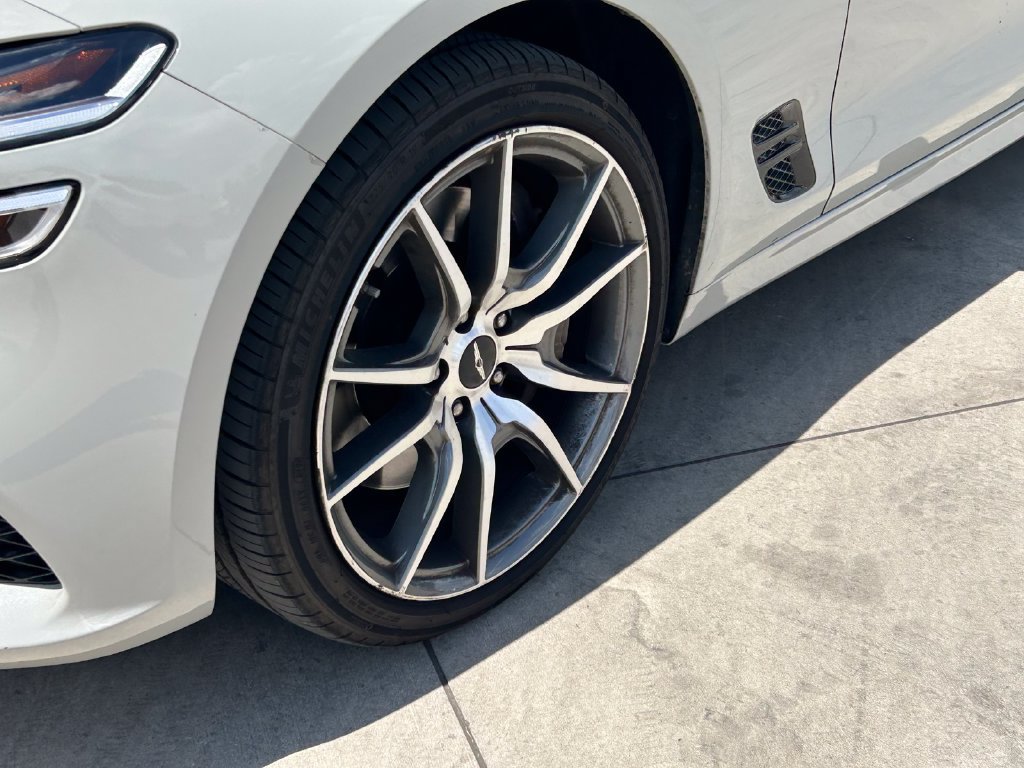 Used 2026 Genesis G70 2.5T RWD image 9