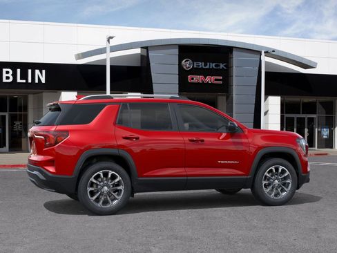 New 2026 GMC Terrain Elevation w/ Elevation Premium Package image 3