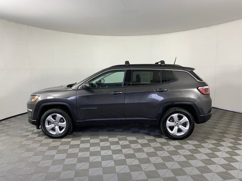 Used 2018 Jeep Compass Latitude image 6