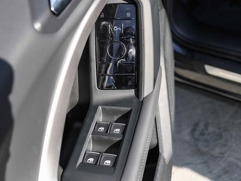 New 2025 Audi Q5 Premium image 26