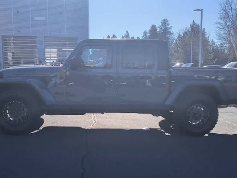 New 2026 Jeep Gladiator Sport image 5