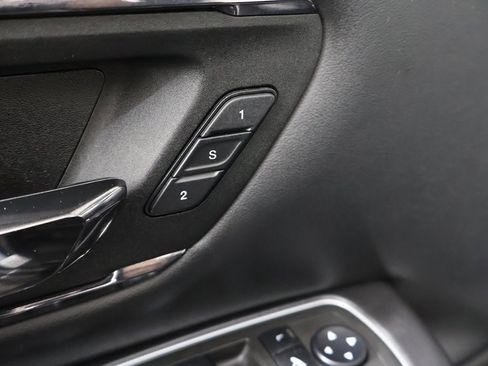 Used 2022 RAM 1500 Limited w/ Off-Road Group image 36