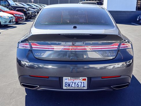 Used 2017 Lincoln MKZ Premiere image 21