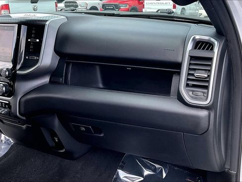 Used 2025 RAM 1500 Big Horn AWD/4WD image 29
