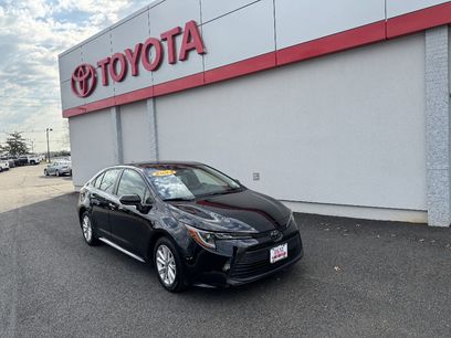 Used 2023 Toyota Corolla LE w/ LE Convenience Package