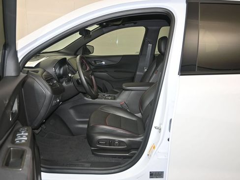 Used 2024 Chevrolet Equinox RS w/ RS Leather Package AWD/4WD image 22