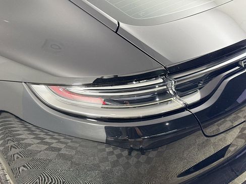 Used 2023 Porsche Panamera Platinum Edition w/ Assistance Package image 35