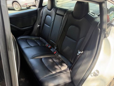 Used 2021 Tesla Model 3 Long Range AWD/4WD image 31