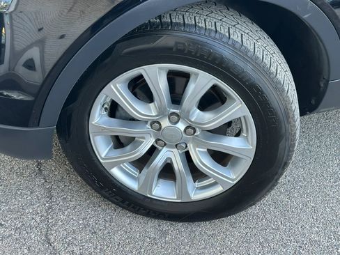 Used 2019 Land Rover Range Rover Evoque AWD/4WD image 40