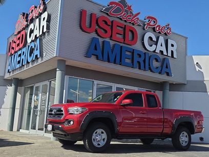 Used 2017 Toyota Tacoma SR