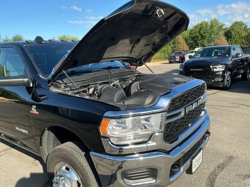 Used 2021 RAM 3500 Tradesman AWD/4WD image 11