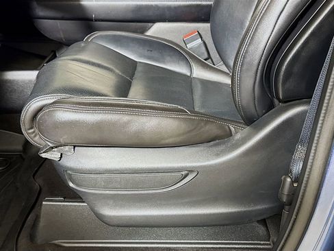 Used 2018 Lincoln Navigator Premiere RWD image 18