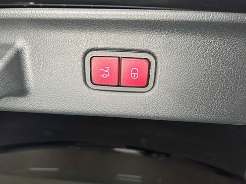 Certified 2023 Mercedes-Benz S 580 4MATIC Sedan image 17