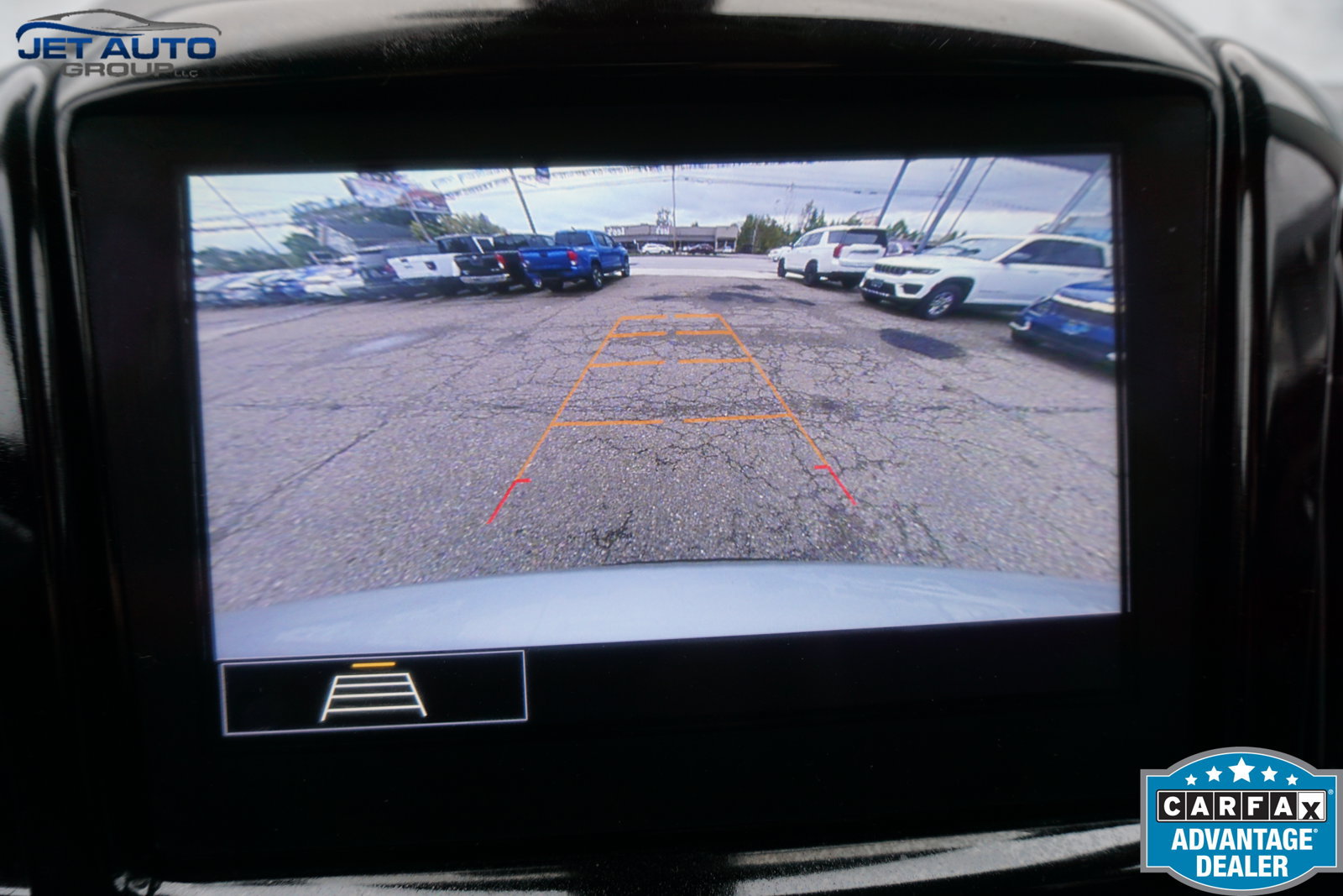 Used 2021 Chevrolet Traverse LT w/ LPO, Floor Liner Package AWD/4WD image 36